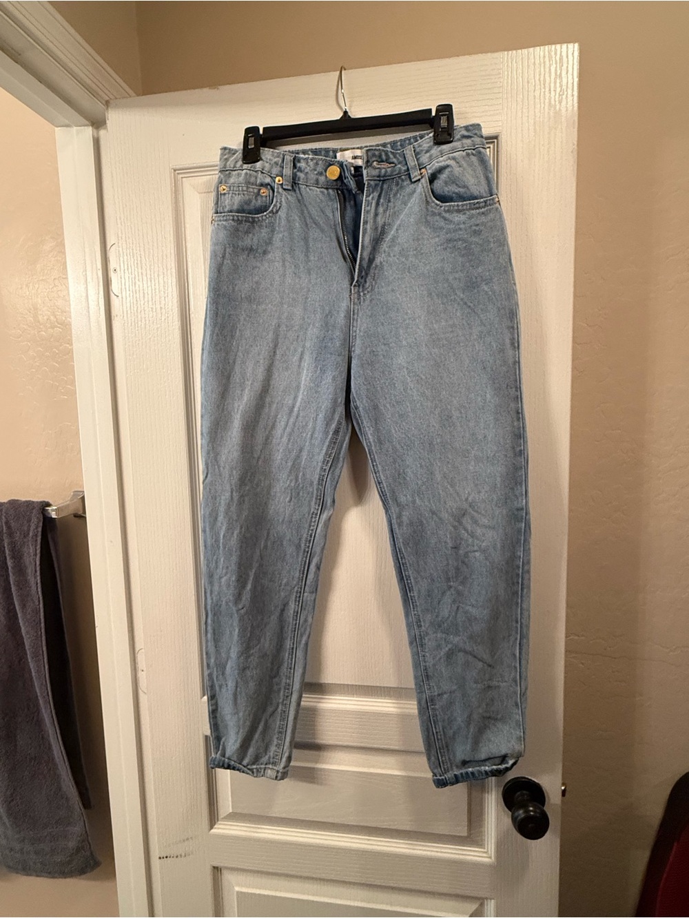 Amuse Light Wash Boyfriend Jeans